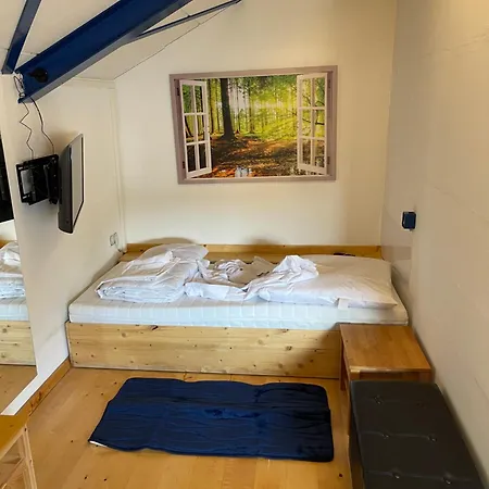 Lägenhet Haus Mit Aussicht S3-bahn, B14-strasse, Wlan *